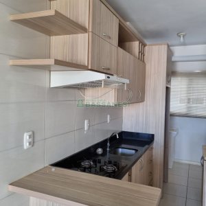 Apartamento com 55m², 2 dormitórios, 1 vaga, no bairro São Victor COHAB em Caxias do Sul para Comprar