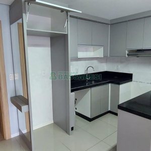 Apto Mobiliado com 93m², 3 dormitórios, 1 vaga, no bairro Charqueadas em Caxias do Sul para Alugar