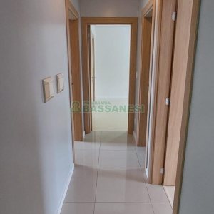Apto Mobiliado com 93m², 3 dormitórios, 1 vaga, no bairro Charqueadas em Caxias do Sul para Alugar