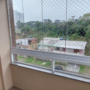 Apto Mobiliado com 93m², 3 dormitórios, 1 vaga, no bairro Charqueadas em Caxias do Sul para Alugar