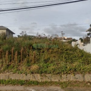 Terreno, no bairro Vinhedos em Caxias do Sul para Comprar