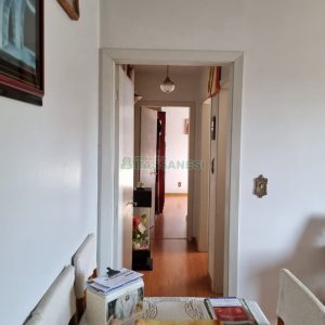 Apartamento com 57m², 2 dormitórios, 1 vaga, no bairro Jardim América em Caxias do Sul para Comprar