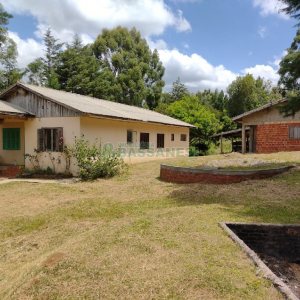 Chácara, 3 dormitórios, no bairro Vila Seca em Caxias do Sul para Comprar