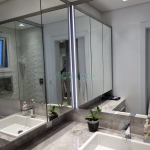 Casa com 114m², 3 dormitórios, 1 vaga, no bairro São Luiz em Caxias do Sul para Comprar