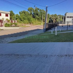 Pavilhão com 670m², no bairro Centenário em Caxias do Sul para Alugar