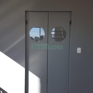 Apartamento com 96m², 2 dormitórios, 2 vagas, no bairro Petrópolis em Caxias do Sul para Comprar