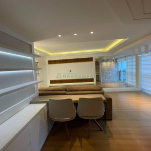 Apartamento com 98m², 3 dormitórios, 2 vagas, no bairro Sanvitto em Caxias do Sul para Comprar