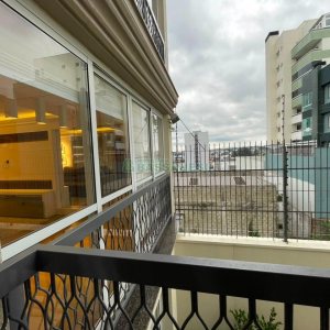 Apartamento com 98m², 3 dormitórios, 2 vagas, no bairro Sanvitto em Caxias do Sul para Comprar