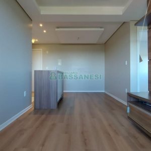 Apto Mobiliado com 54m², 2 dormitórios, 1 vaga, no bairro Santa Catarina em Caxias do Sul para Comprar