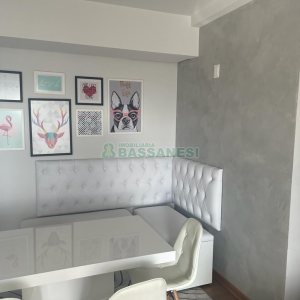 Apartamento com 63m², 2 dormitórios, 1 vaga, no bairro Petrópolis em Caxias do Sul para Comprar