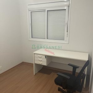 Apartamento com 63m², 2 dormitórios, 1 vaga, no bairro Petrópolis em Caxias do Sul para Comprar