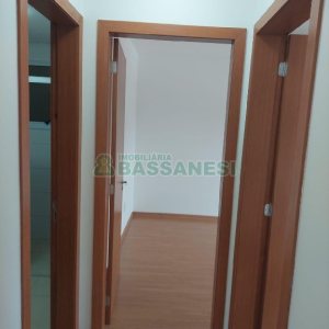 Apartamento com 62m², 2 dormitórios, 1 vaga, no bairro Desvio Rizzo em Caxias do Sul para Comprar