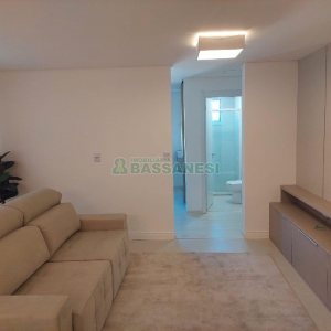 Apto Mobiliado com 55m², 1 dormitório, 1 vaga, no bairro Centro em Caxias do Sul para Alugar