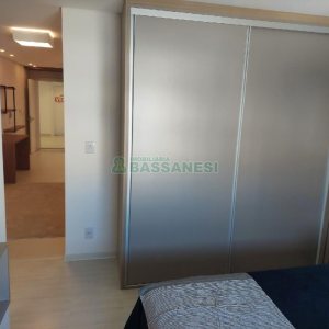 Apto Mobiliado com 55m², 1 dormitório, 1 vaga, no bairro Centro em Caxias do Sul para Alugar