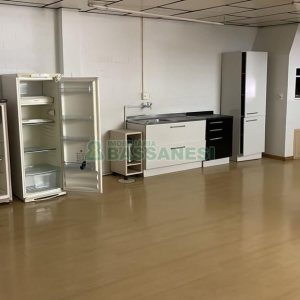 Pavilhão com 350m², no bairro Esplanada em Caxias do Sul para Alugar