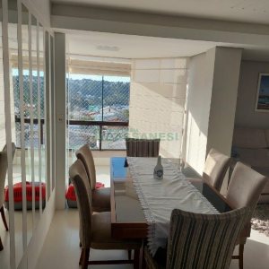 Apto Mobiliado com 117m², 3 dormitórios, 2 vagas, no bairro Cruzeiro em Caxias do Sul para Comprar