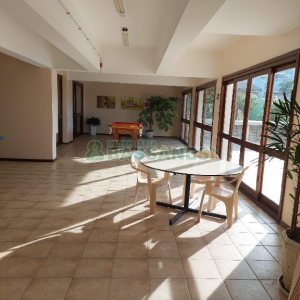 Apto Mobiliado com 117m², 3 dormitórios, 2 vagas, no bairro Cruzeiro em Caxias do Sul para Comprar