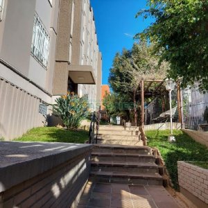 Apartamento com 95m², 3 dormitórios, no bairro Pio X em Caxias do Sul para Comprar