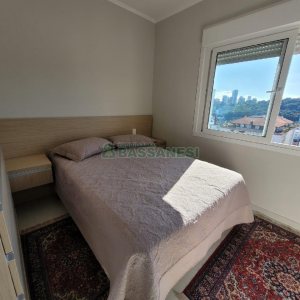 Apto Mobiliado com 50m², 1 dormitório, 1 vaga, no bairro Centro em Caxias do Sul para Alugar