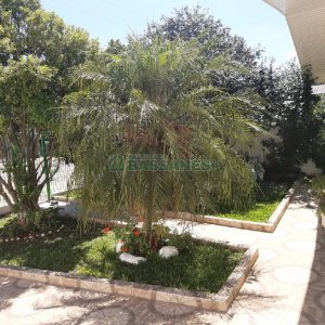 Casa com 161m², 3 dormitórios, 2 vagas, no bairro Nossa Senhora de Fátima em Caxias do Sul para Comprar