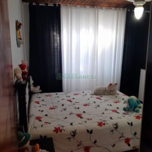 Casa com 161m², 3 dormitórios, 2 vagas, no bairro Nossa Senhora de Fátima em Caxias do Sul para Comprar