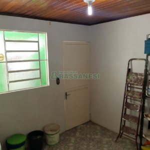 Casa com 161m², 3 dormitórios, 2 vagas, no bairro Nossa Senhora de Fátima em Caxias do Sul para Comprar
