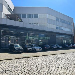 Sala com 1000m², no bairro Sagrada Família em Caxias do Sul para Alugar