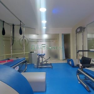 Loja Mobiliada com 32m², no bairro Cristo Redentor em Caxias do Sul para Alugar