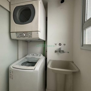 Apartamento com 62m², 3 dormitórios, 2 vagas, no bairro De Lazzer em Caxias do Sul para Alugar