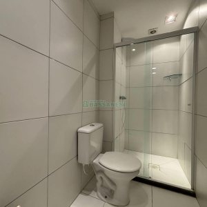 Apartamento com 62m², 3 dormitórios, 2 vagas, no bairro De Lazzer em Caxias do Sul para Alugar