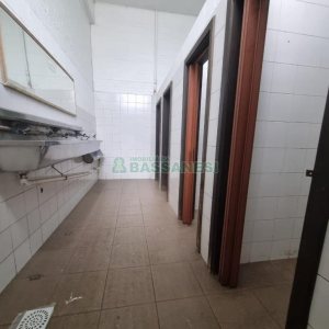 Pavilhão com 769m², no bairro São José em Caxias do Sul para Alugar