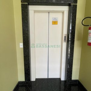 Apartamento com 50m², 1 dormitório, no bairro Centro em Caxias do Sul para Alugar