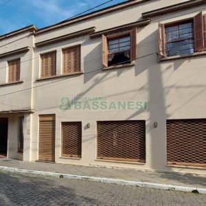 Loja com 70m², no bairro Galópolis em Caxias do Sul para Alugar