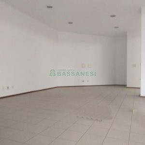Loja com 60m², no bairro Centro em Caxias do Sul para Alugar