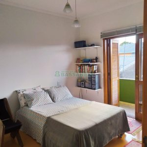 Casa com 249m², 3 dormitórios, 2 vagas, no bairro Desvio Rizzo em Caxias do Sul para Comprar