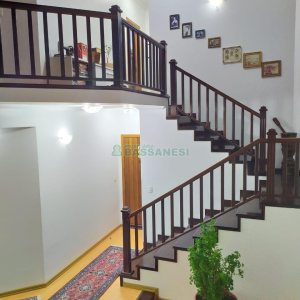 Casa com 249m², 3 dormitórios, 2 vagas, no bairro Desvio Rizzo em Caxias do Sul para Comprar