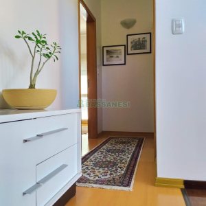 Casa com 249m², 3 dormitórios, 2 vagas, no bairro Desvio Rizzo em Caxias do Sul para Comprar