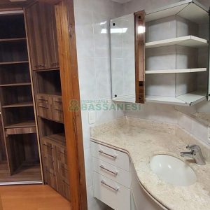 Apto Mobiliado com 120m², 3 dormitórios, 3 vagas, no bairro Jardim América em Caxias do Sul para Alugar