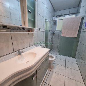 Apartamento com 105m², 3 dormitórios, 1 vaga, no bairro Centro em Caxias do Sul para Alugar