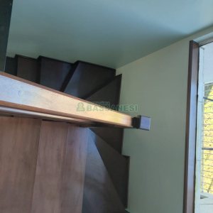 Casa com 240m², 3 dormitórios, 2 vagas, no bairro São Luiz em Caxias do Sul para Comprar