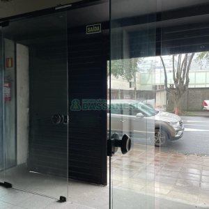 Loja com 180m², no bairro Lourdes em Caxias do Sul para Alugar