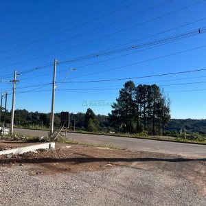 Pavilhão com 4409m², no bairro Distrito Industrial em Caxias do Sul para Alugar
