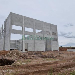 Pavilhão com 4409m², no bairro Distrito Industrial em Caxias do Sul para Alugar