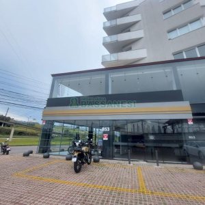 Sobreloja com 970m², no bairro Cinqüentenário em Caxias do Sul para Alugar