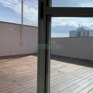 Apartamento com 260m², 3 dormitórios, 2 vagas, no bairro São Pelegrino em Caxias do Sul para Alugar