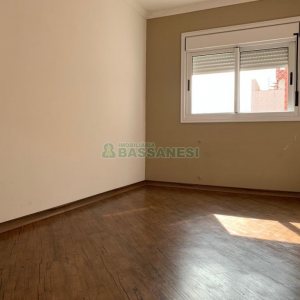 Apartamento com 260m², 3 dormitórios, 2 vagas, no bairro São Pelegrino em Caxias do Sul para Alugar