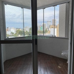 Apartamento com 260m², 3 dormitórios, 2 vagas, no bairro São Pelegrino em Caxias do Sul para Alugar