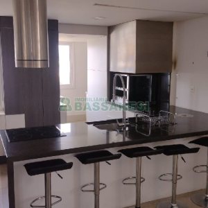 Apartamento com 83m², 1 dormitório, 1 vaga, no bairro Panazzolo em Caxias do Sul para Comprar