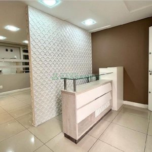 Sala com 52m², no bairro Centro em Caxias do Sul para Comprar