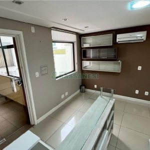 Sala com 52m², no bairro Centro em Caxias do Sul para Comprar